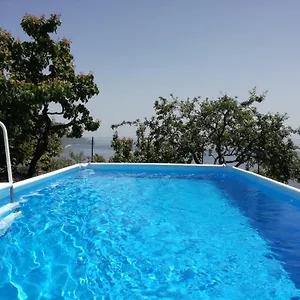 Mariella Villa